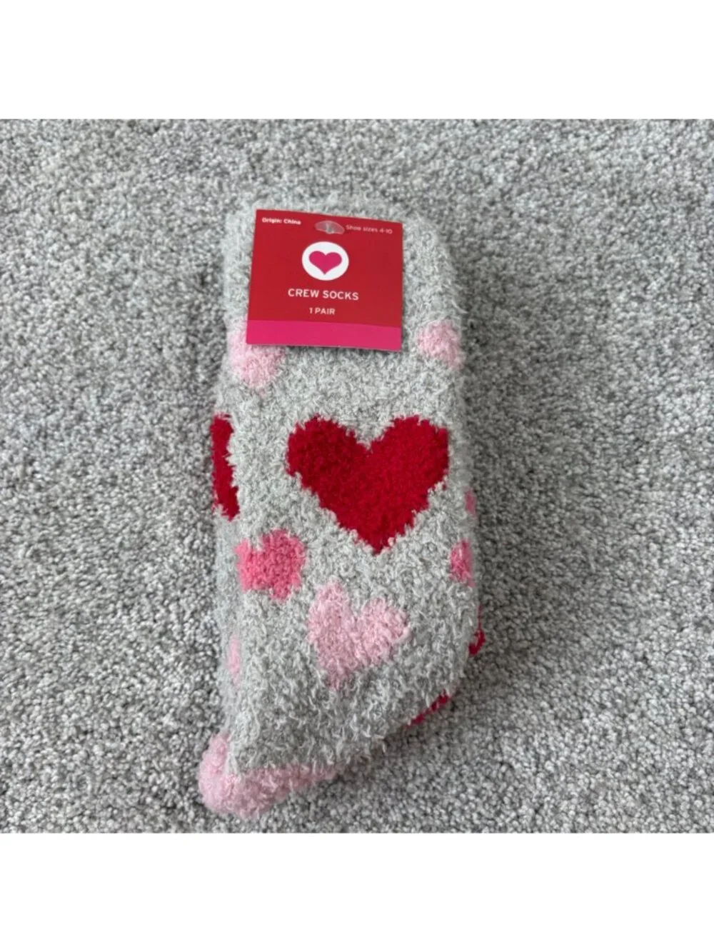 Target Crew Socks Grey with Hearts New Womens 4-10 Fuzzy Cozy